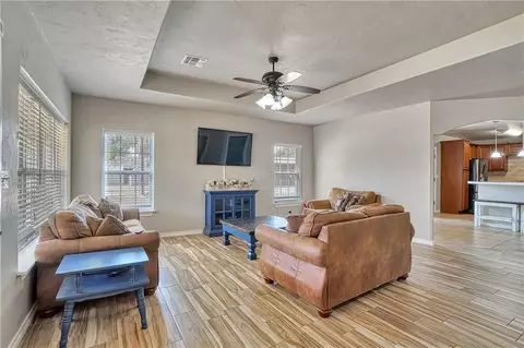 301 E 2nd St, Blair, OK 73526 photo 9