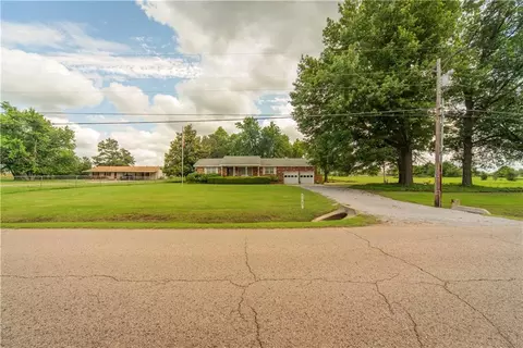 41763 Bob Crouch Rd, Tecumseh, OK 74873 photo 3