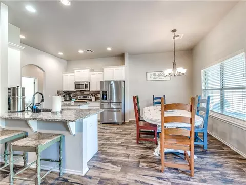 5744 Cedar Tree Cir, Guthrie, OK 73044 photo 10