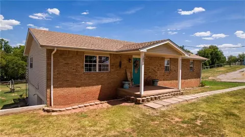 16210 Blanton View Ave, Wayne, OK 73095 photo 2