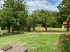 3650 E Charter Oak Rd, Guthrie, OK 73044 photo 2