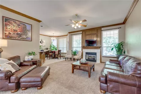 109 Whispering Pines Dr, Tuttle, OK 73089 photo 8