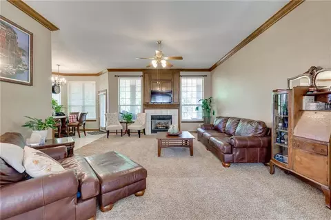 109 Whispering Pines Dr, Tuttle, OK 73089 photo 7