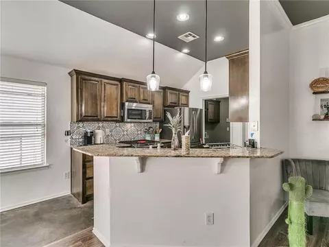 7525 Runner St, Yukon, OK 73099 photo 32