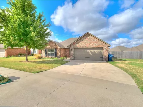 7525 Runner St, Yukon, OK 73099 photo 1