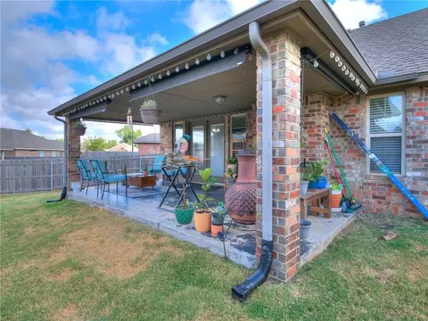 7525 Runner St, Yukon, OK 73099 photo 31
