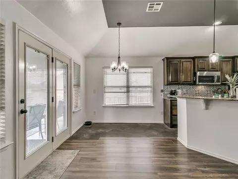 7525 Runner St, Yukon, OK 73099 photo 27