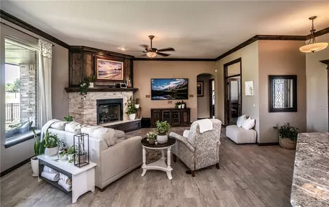 500 Hannah Dr, Tuttle, OK 73089 photo 14