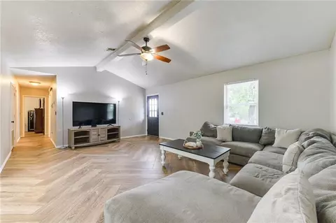 12517 E Franklin Rd, Norman, OK 73026 photo 8