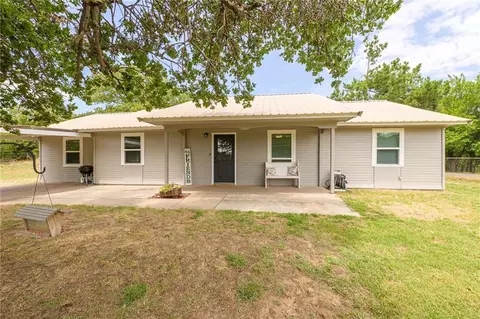 12517 E Franklin Rd, Norman, OK 73026 photo 1