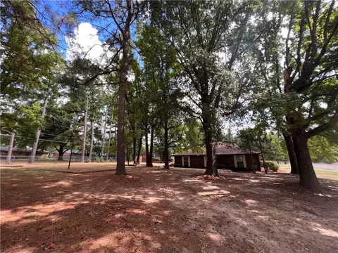 1203 SE Tyler Dr, Idabel, OK 74745 photo 5