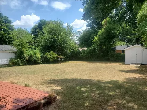 1106 W Apache St, Norman, OK 73069 photo 2