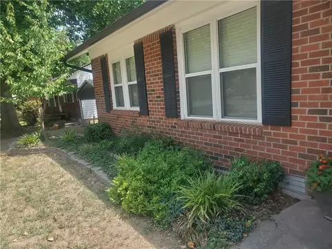 1106 W Apache St, Norman, OK 73069 photo 5