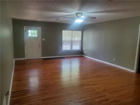 1106 W Apache St, Norman, OK 73069 photo 8