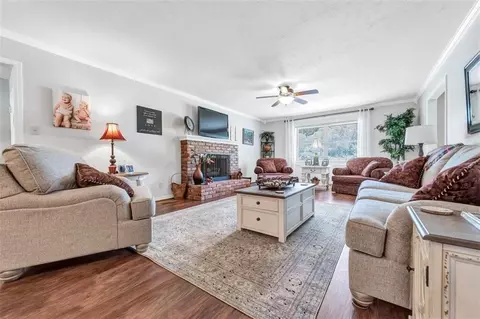 710 E Mansur Ave, Guthrie, OK 73044 photo 8