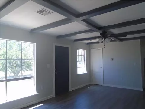 617 Saturn St, Altus, OK 73521 photo 4