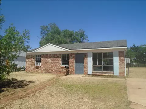 617 Saturn St, Altus, OK 73521 photo 1