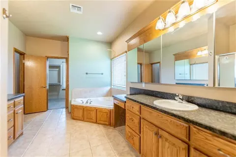 602 Colbert St, Tuttle, OK 73089 photo 20