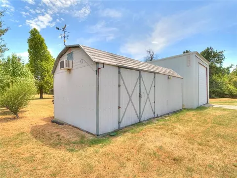 109 Tracye Dr, Mcloud, OK 74851 photo 32