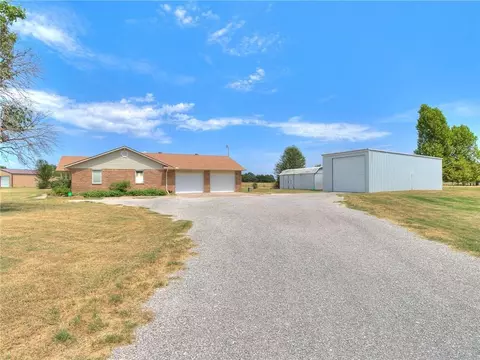 109 Tracye Dr, Mcloud, OK 74851 photo 30