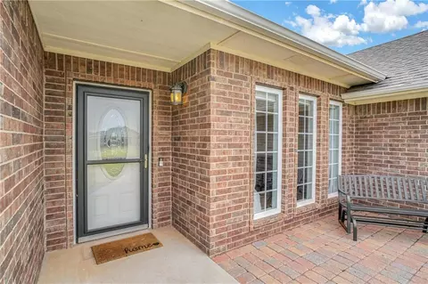 1720 White Tail Dr, Altus, OK 73521 photo 3