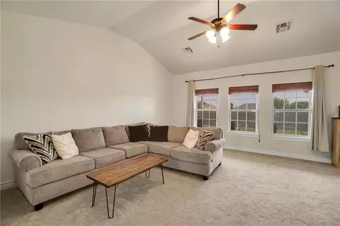 1720 White Tail Dr, Altus, OK 73521 photo 7