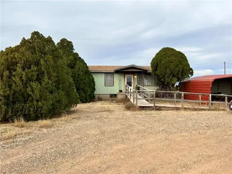 416 SW 5th St, Hardesty, OK 73944
