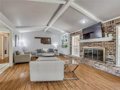 505 Alpine Cir, Norman, OK 73072 photo 3