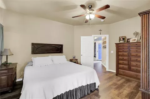 104 W End Ct, Tuttle, OK 73089 photo 11