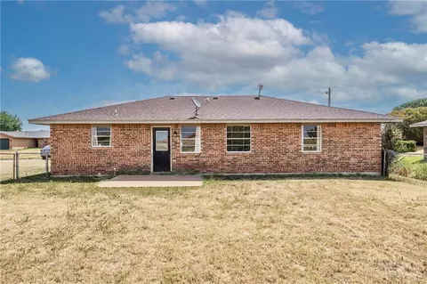 104 Mohawk Ave, Geronimo, OK 73543 photo 6