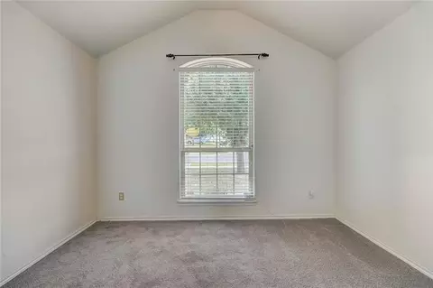 9025 Button Ave, Moore, OK 73160 photo 14