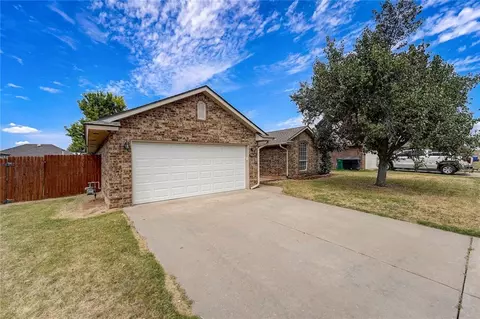 9025 Button Ave, Moore, OK 73160 photo 20
