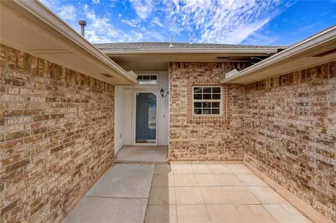 9025 Button Ave, Moore, OK 73160 photo 22