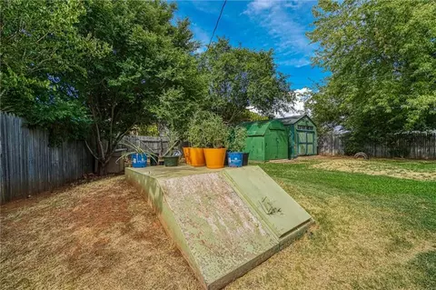 113 S Mockingbird Dr, Altus, OK 73521 photo 36