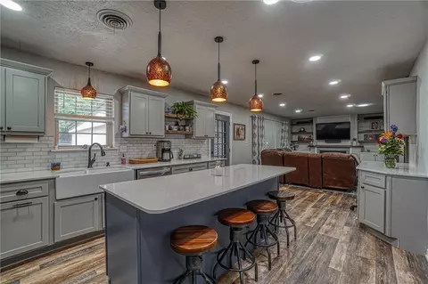 113 S Mockingbird Dr, Altus, OK 73521 photo 15