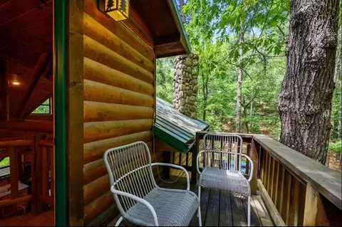 297 Split Shot Cir, Broken Bow, OK 74728 photo 18