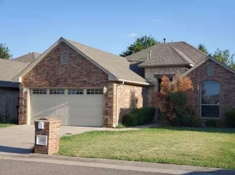 308 Falling Leaf Ter, Moore, OK 73160 photo 1