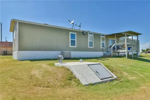 106176 Rodeo Dr, Mcloud, OK 74851 photo 3