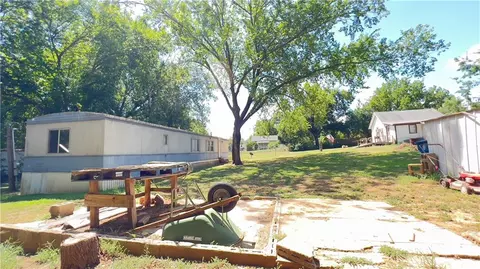 314 W Main St, Coyle, OK 73027 photo 13