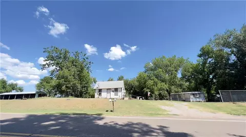 314 W Main St, Coyle, OK 73027 photo 1
