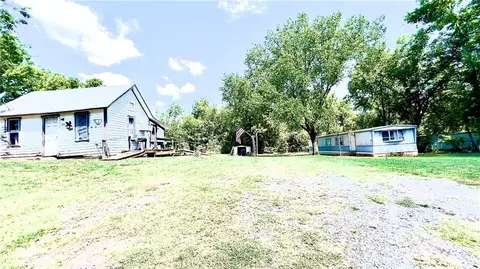 314 W Main St, Coyle, OK 73027 photo 12