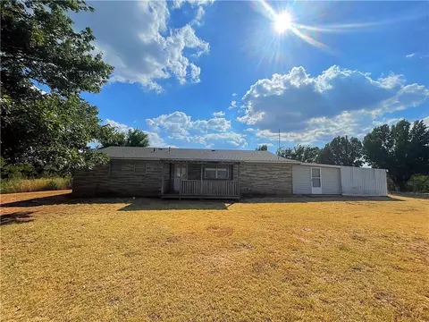 603 Comanche Ave, Binger, OK 73009 photo 15