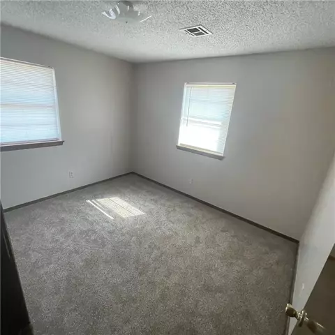 603 Comanche Ave, Binger, OK 73009 photo 13