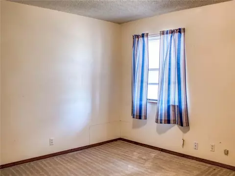 352160 E 1050 Rd, Prague, OK 74864 photo 9