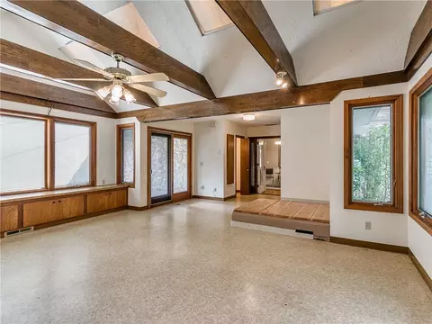 701 E 27th Pl, Edmond, OK 73013 photo 29