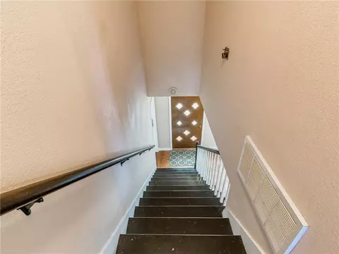 701 E 27th Pl, Edmond, OK 73013 photo 36