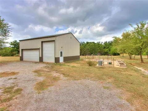 424 Morningside Dr, Noble, OK 73068 photo 5