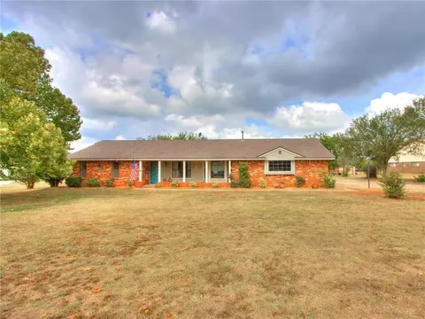 424 Morningside Dr, Noble, OK 73068 photo 1