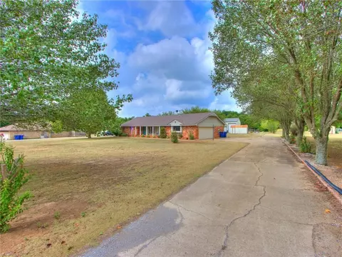 424 Morningside Dr, Noble, OK 73068 photo 3