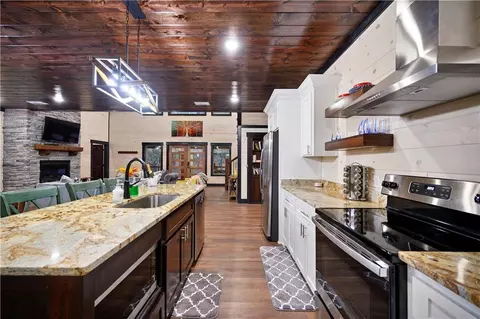 106 Eagle Mt Trl, Broken Bow, OK 74728 photo 9